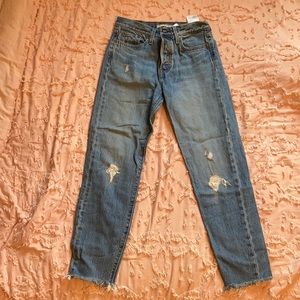 Levi’s wedgie fit 26